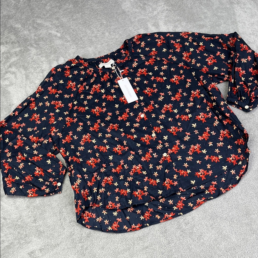 NEW Outerknown XS 100% Organic Cotton Folk Top Floral Navy Peasant Blouse